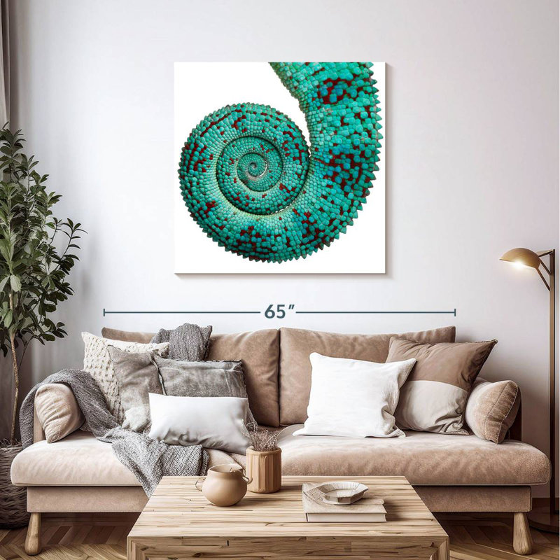 Chameleon Tail