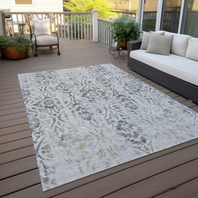 Maliana Washable Floral Indoor / Outdoor Rug