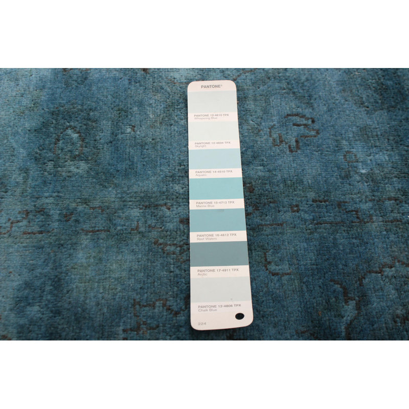 Tapis transitionnel bleu clair Faiza 5 pi 11 po x 8 pi 6 po