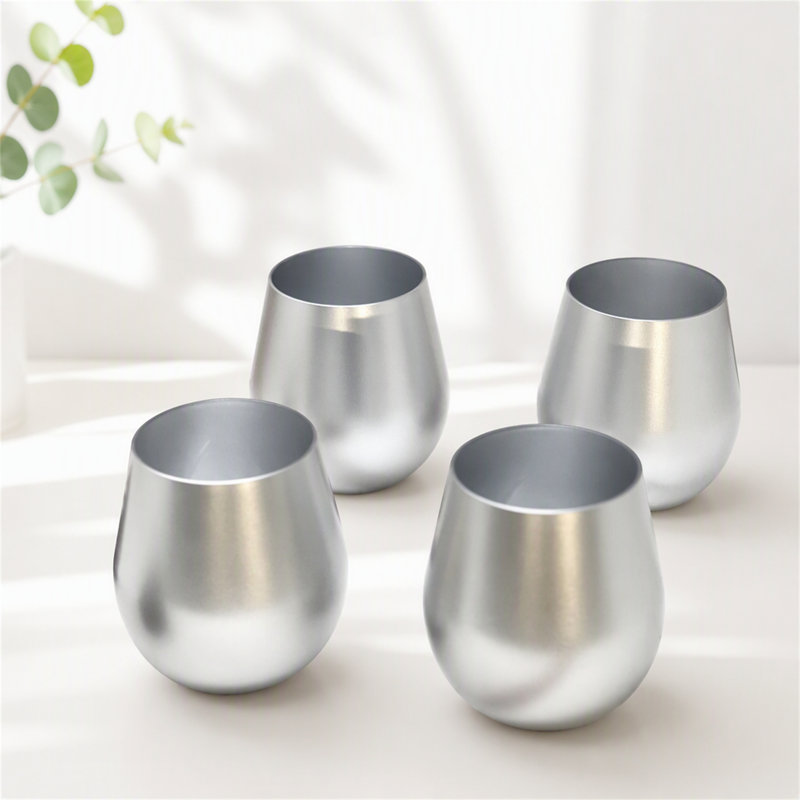 Ensemble de 4 verres à vin en plastique (18 oz)