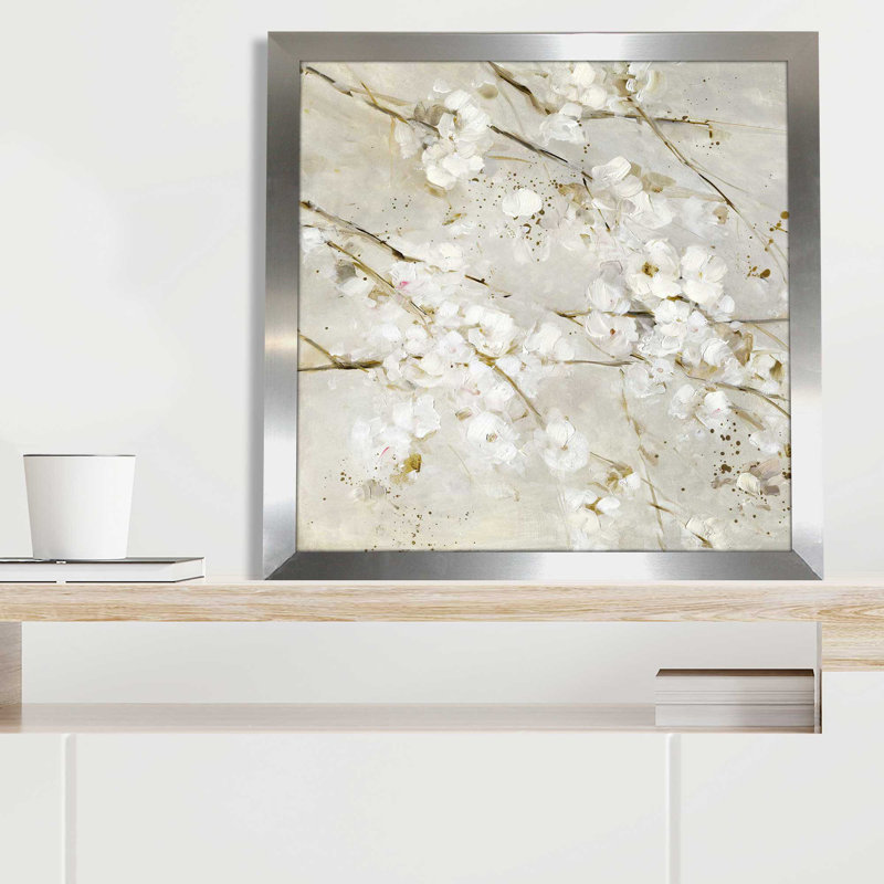 «Soft Spring Blossoms» par Sally Swatland - impression sur toile tendue, L 25,5 po x H 25,5 po, Encadrement argenté