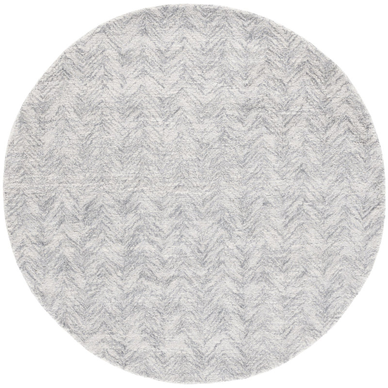 Jaylean Hand Tufted Wool/Cotton Chevron Rug in Silver, Round 6'