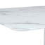Ensemble de table et de chaises Willistine, ensemble de salle à manger moderne simple en marbre avec chaises en polyuréthane, autocollant en marbre, plateau de table en verre trempé, avec pieds de chaise arqués en métal-305491161-311650605