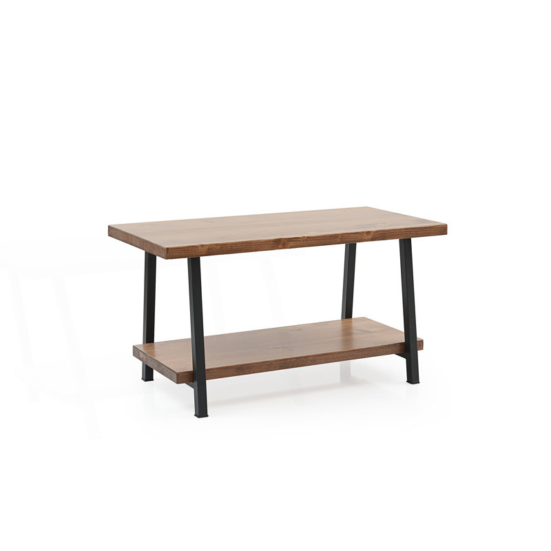 Table basse rustique avec tablette