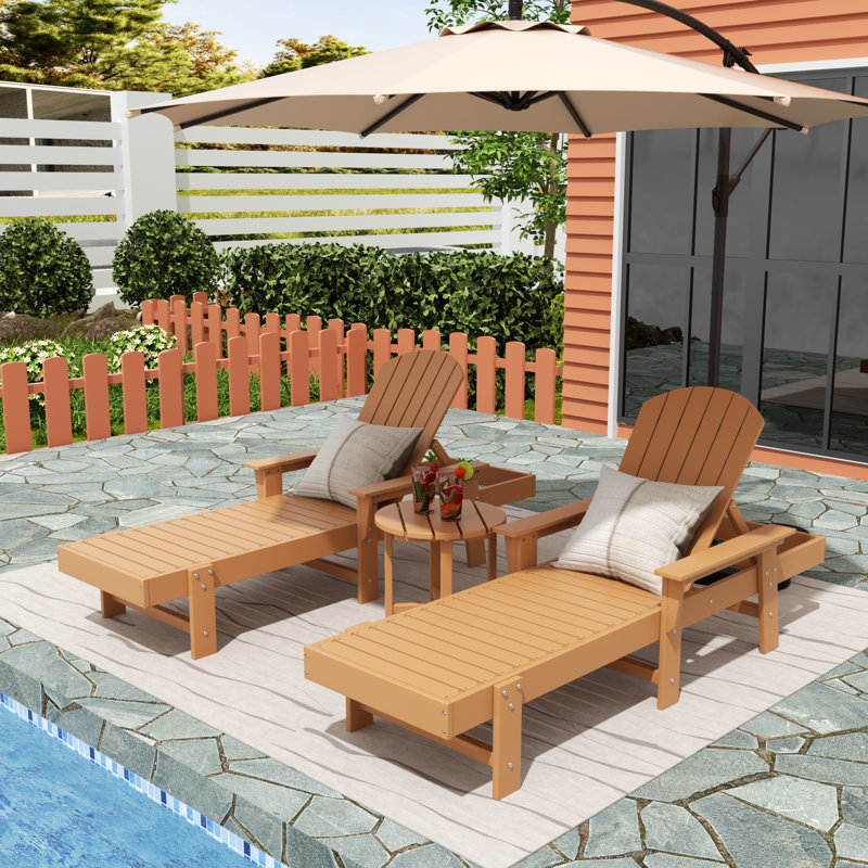 Altura Outdoor Chaise Lounge with Table, Teak
