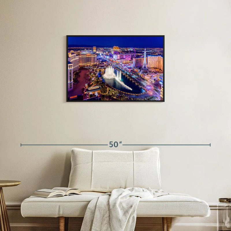 Las Vegas at Night Neon Lights, Cadre flottant noir, 31 po x 21 po