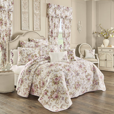 Chambord Quilt Set