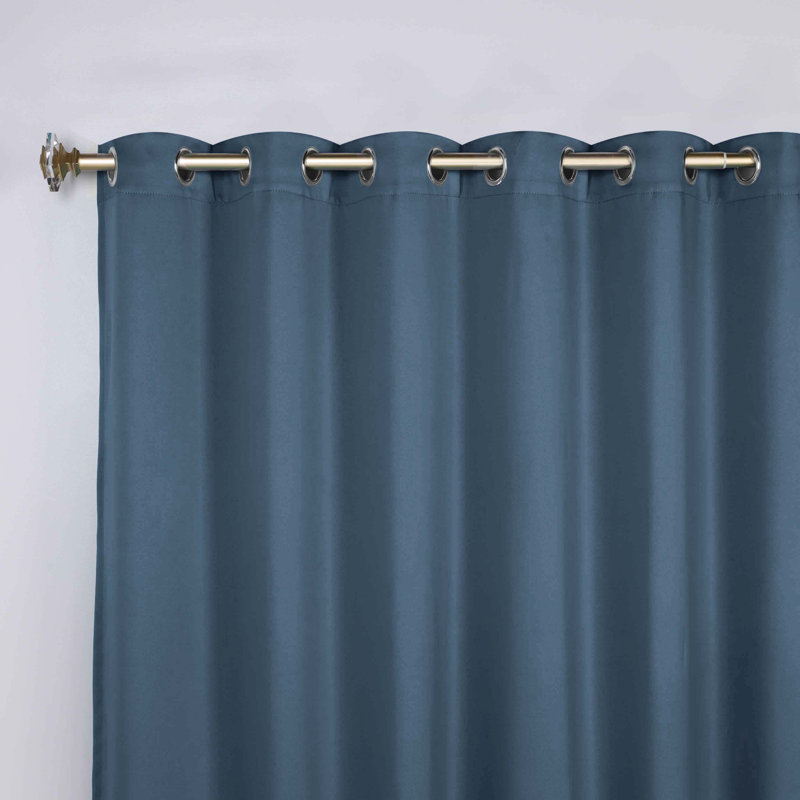 Paire de rideaux obscurcissant avec œillets Millendon, L 70 po x L 96 po, Bleu denim