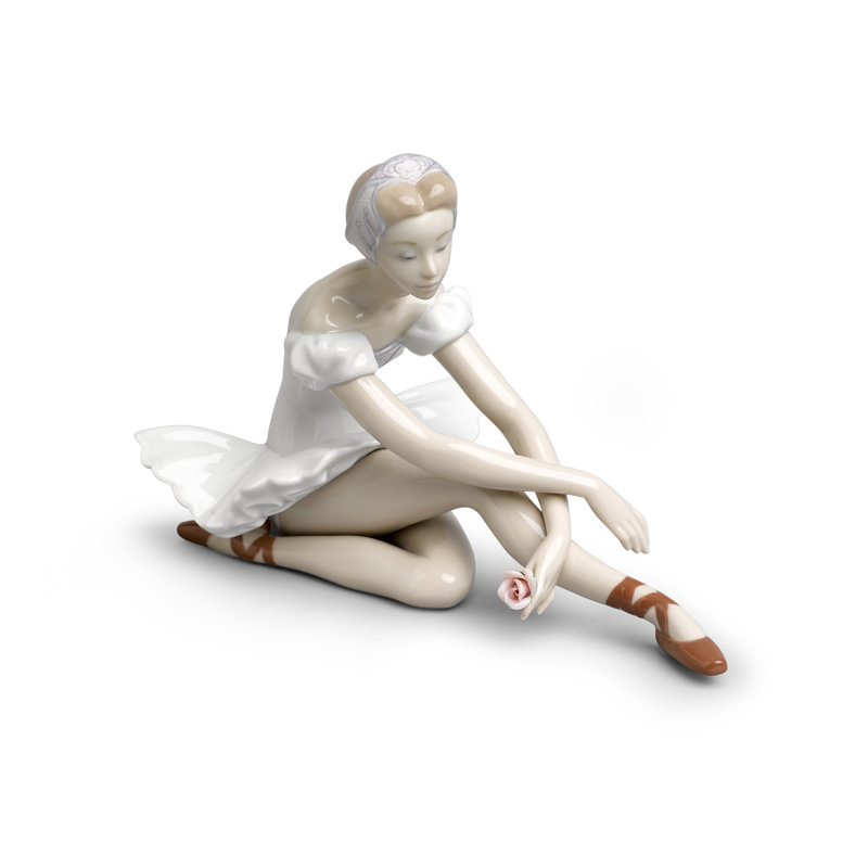 Ballet Figurine