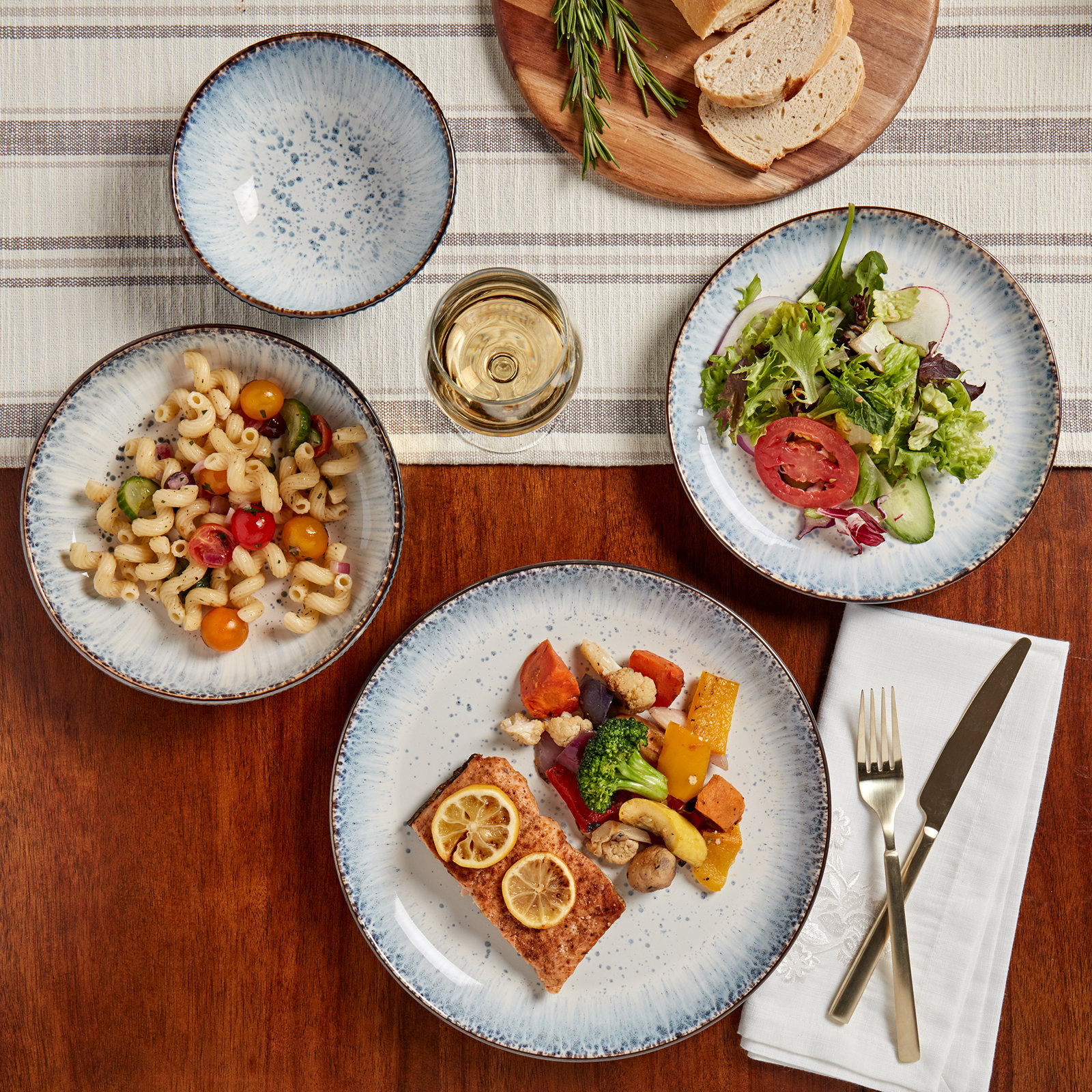 Jura Stoneware Dinnerware Set, Blue