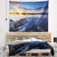 Tapisserie de polyester, eau calme et coucher de soleil avec accessoires suspendus inclus-28490561
