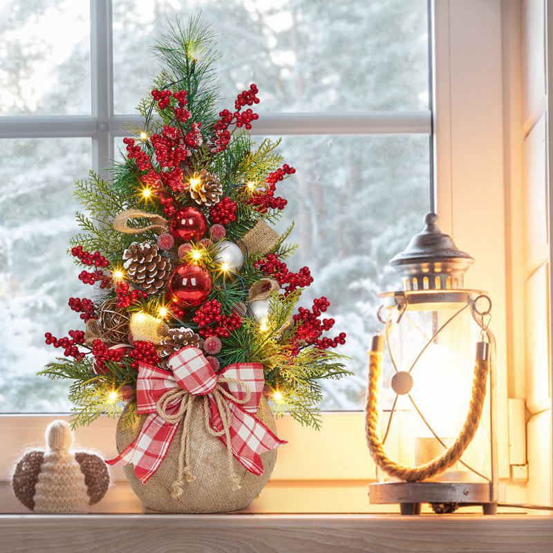 Mini arbre de Noël 24 pouces avec lumières, arbre de table artificiel pré-éclairé avec arc et boules, baies rouges