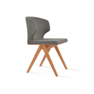 Chaise d'appoint rembourrée Amed Fino