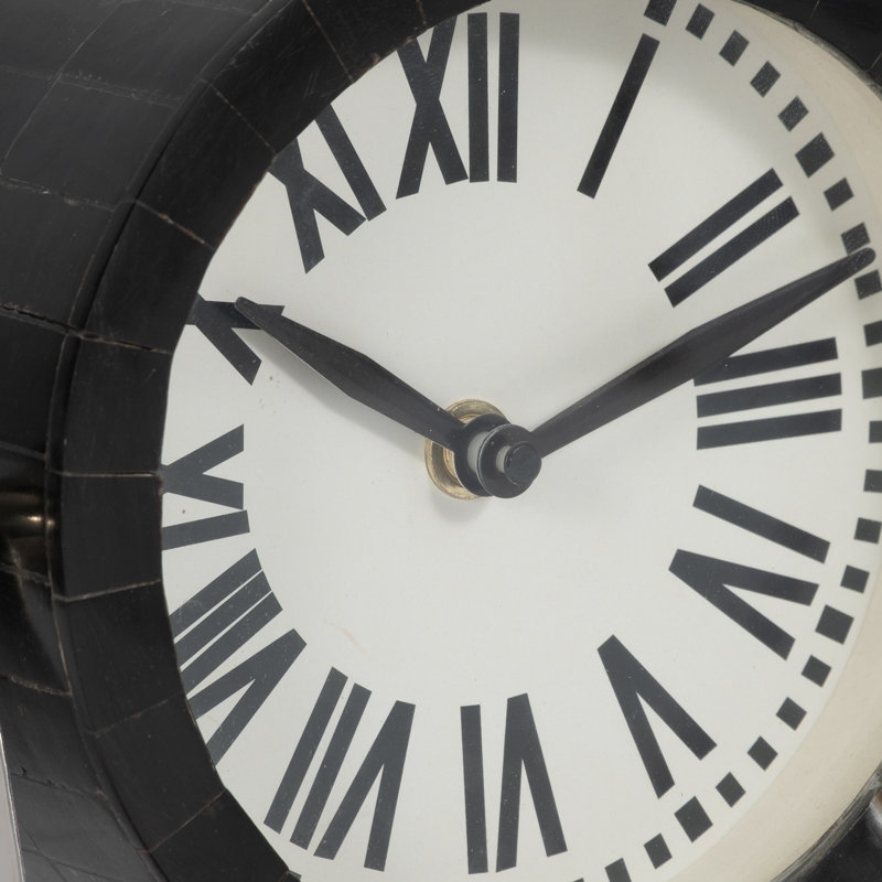 Horloge moderne en métal et verre avec cadre en résine et en acier - Horloge décorative élégante en plastique