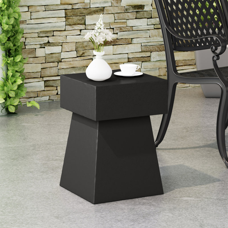 Table d'appoint AESOP