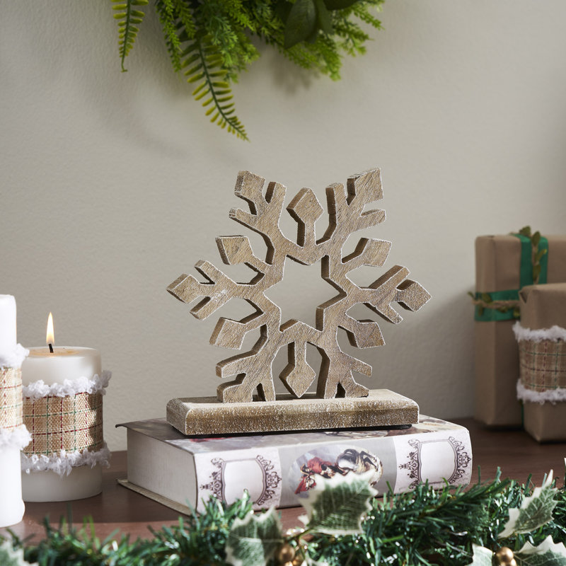 Flocon de neige en bois à plumes naturelles 7,5 x 8 x 2,5
