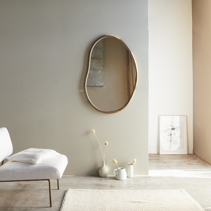 Dim Free Form Mirror, 107 cm x 72 cm
