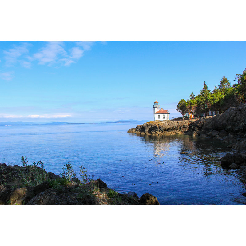 Lois Pacific Northwest - Wrapped Canvas Print, 30cm H x 46cm W x 3.8cm D
