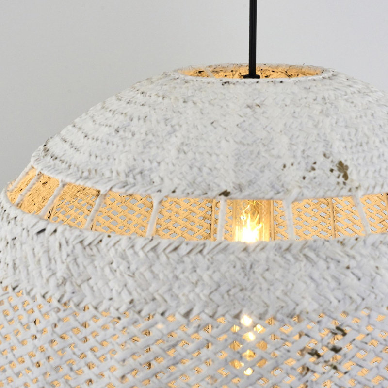 Lustre Cassen, Blanc