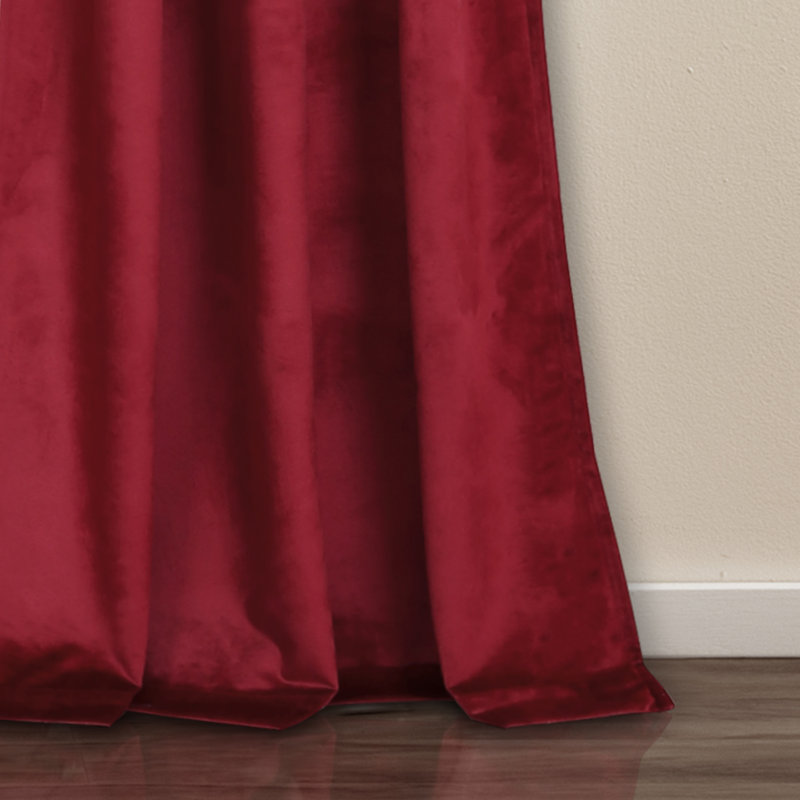 Paire de rideaux isolants Prima Velvet, l 38 po x L 84 po, rouge