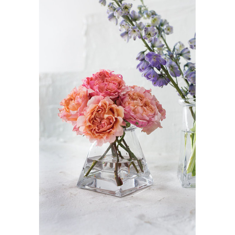 Dareon Handmade Glass Table Vase, 4.75" H x 4" W x 4" D