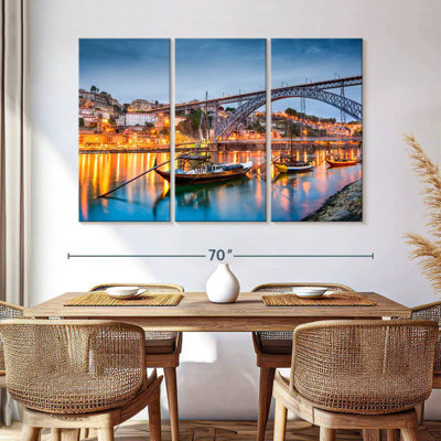 Lilie Boats Of Douro River