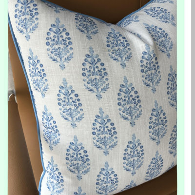 Paisley Square Accent Pillow Cover - Farmhouse Decor - Sofa, Chair, Couch, Bedroom, Living Room - Decorative Throw