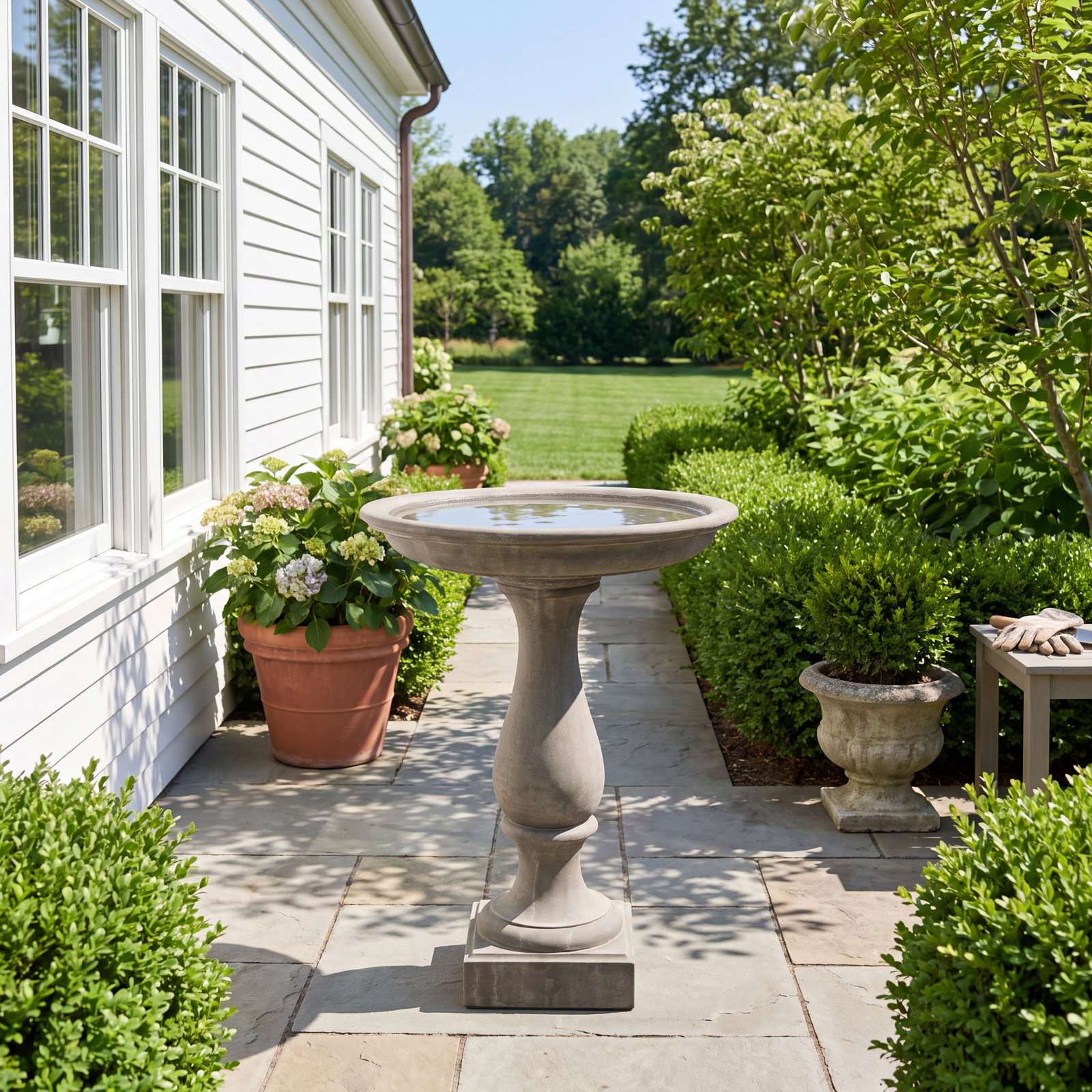 Connerton Candlestand Birdbath, Natural