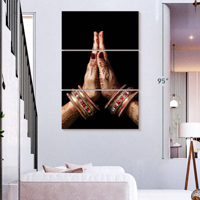 Adella Namaste Mudra Hands