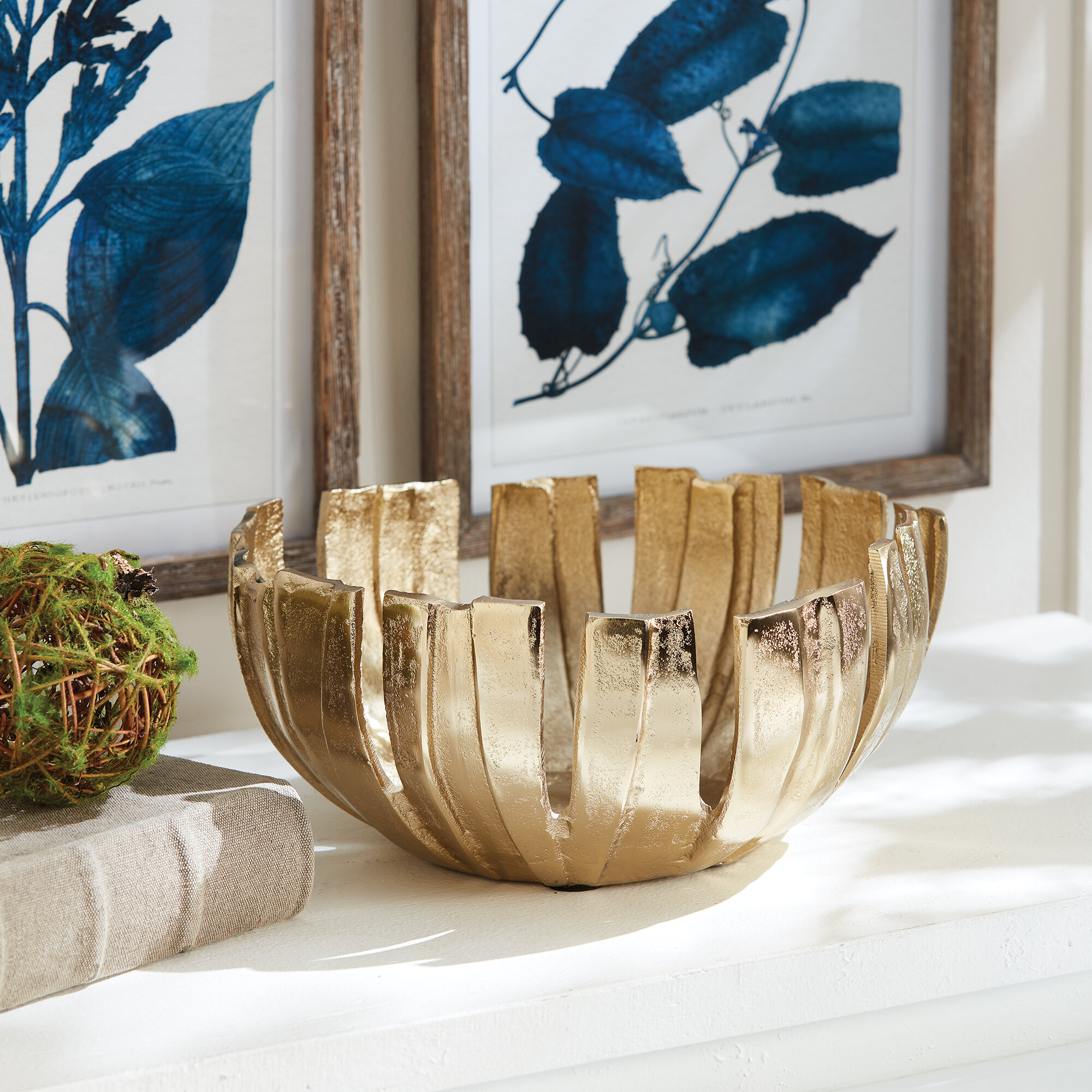 Metal Decor Bowl: Elevate Your Space with Style