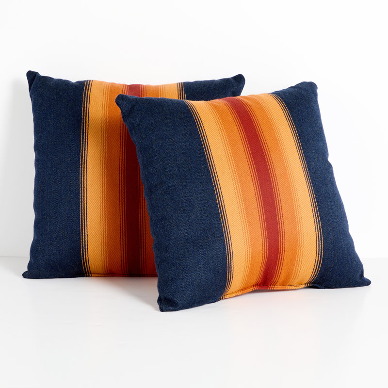Coussin Sunbrella, H 18 po x l 18 po, Marine / orange