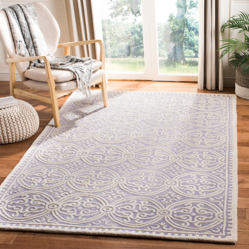 Tapis lavande / ivoire Canace, Rectangle 7 pi 6 po x 9 pi 6 po