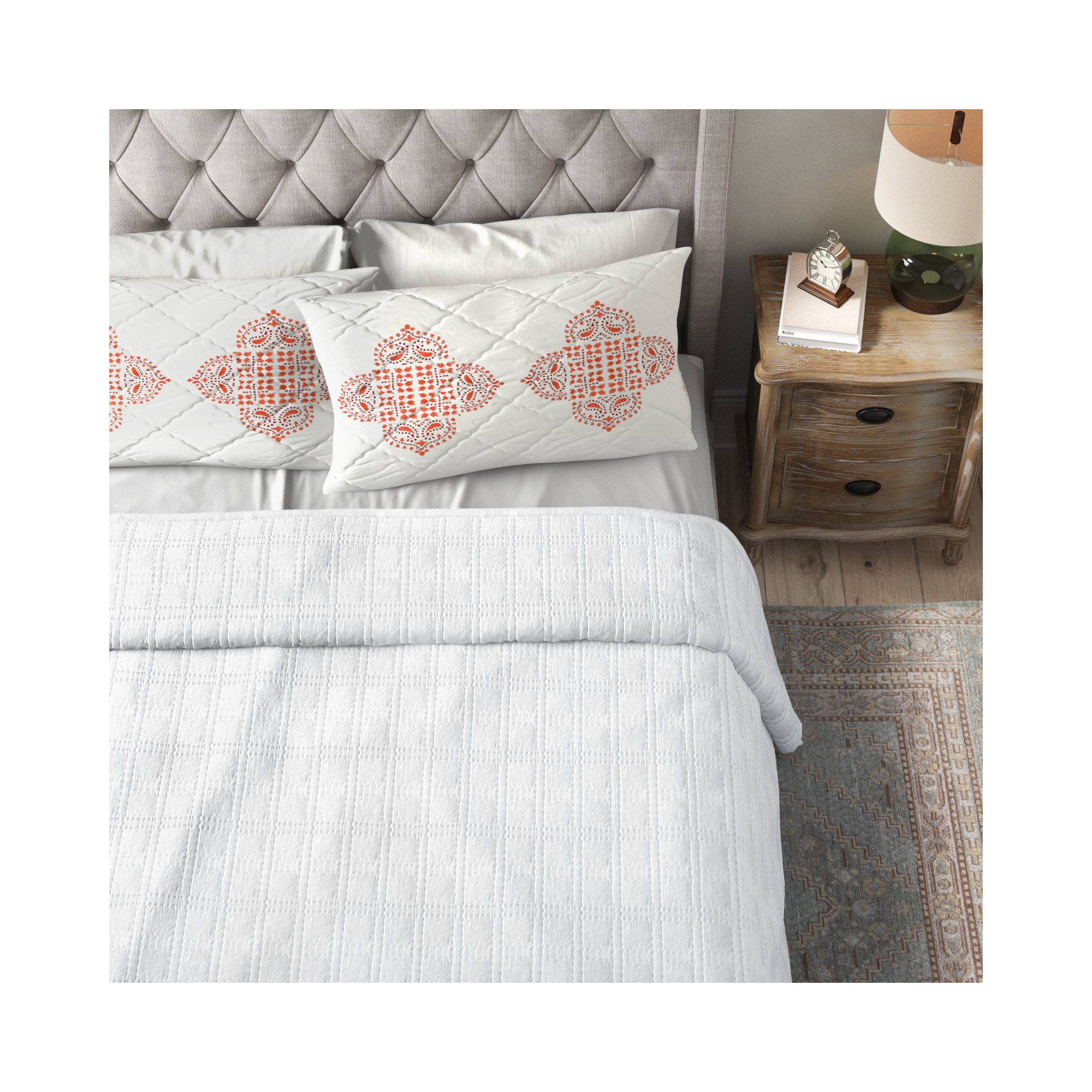 Hailee White Standard Cotton Modern & Contemporary Quilt, Queen