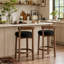 Tabourets de bar de style médiéval-moderne avec dossiers, avec une structure en bois massif recouverte d'un tissu en lin doux; Idéal pour les îlots de cuisine (ensemble de 2)-130452538
