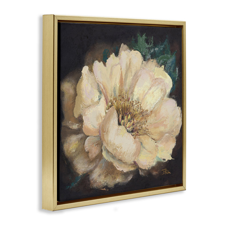 «Blooming White Magnolia», art mural encadré par Patricia Pinto, Cadre flottant métallique doré, H 18 po x l 18 po