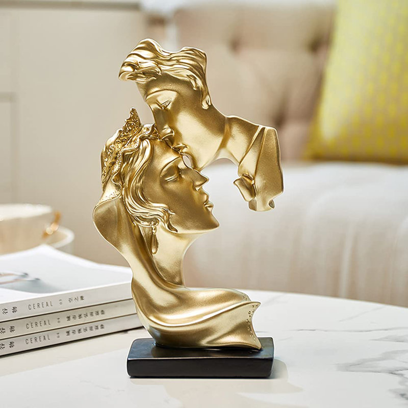 Elodi Statue, Gold