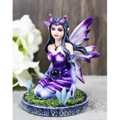 Juleus Fantasy & Sci-Fi Resin Garden Statue