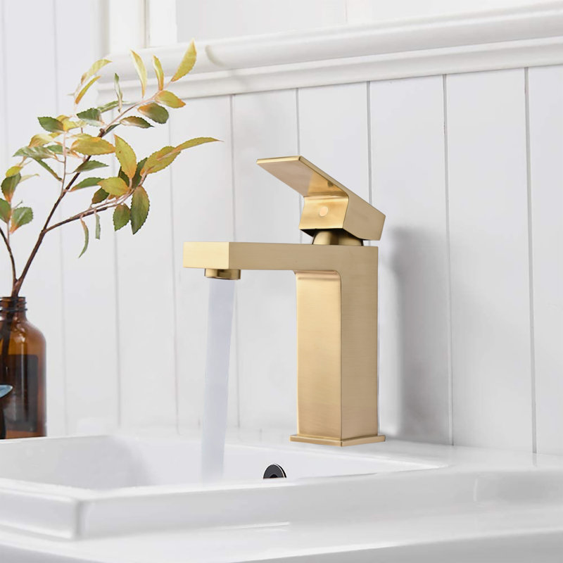 Single-Hole Single-handle Bathroom Faucet with Drain Assembly, Gold