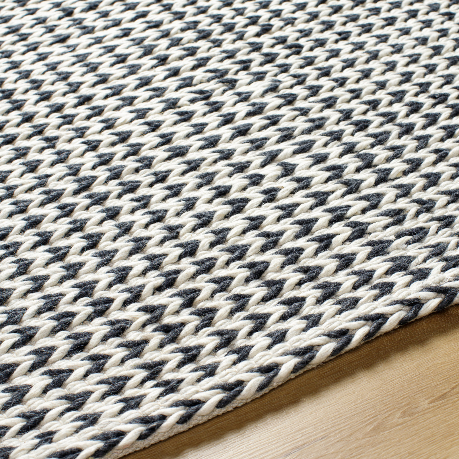 Rosemead Flatweave Geometric Rug, Rectangle 2' x 3'