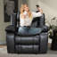 Ensemble de 2 fauteuils inclinables manuels en similicuir avec massage vibratoire et chaleur lombaire, canapé inclinable simple réglable avec poche de rangement latérale, fauteuils ergonomiques pour le salon, la chambre à coucher et le cinéma maison-105706547