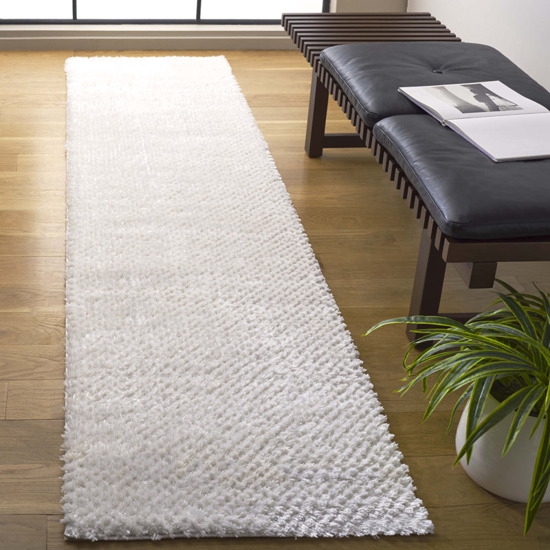Tapis de couleur unie à poils longs Mukilteo Penelope Performance, Tapis de couloir 2 pi x 8 pi