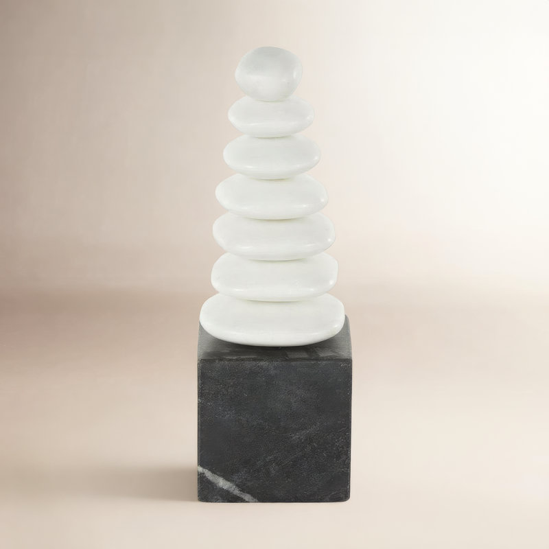 Sculpture abstraite en pierre empilée avec base en bloc noir Odom