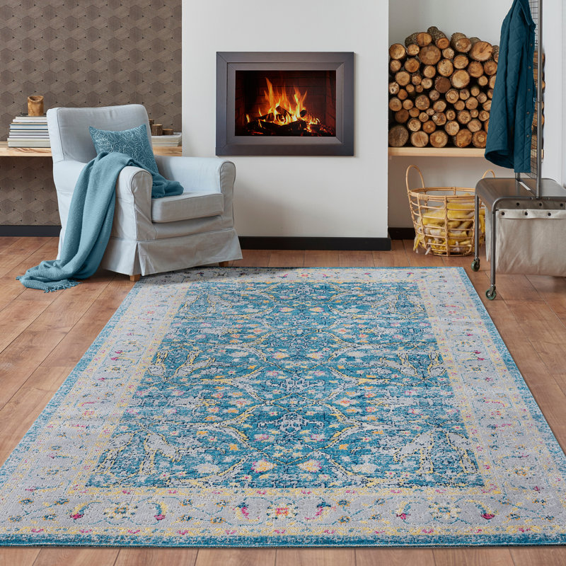 Whipkey Vintage Classic Indoor/Outdoor High-Low Performance Area Rug, Rectangle 5'3" x 7'10"