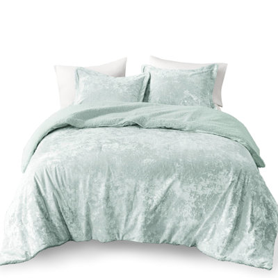 3 Pcs King/ King Comforter , Reversible Crushed Velvet , Filled, , - Labeled, Machine Washable, Contains And 2 Shams Reversible, Filling, Comes With 1