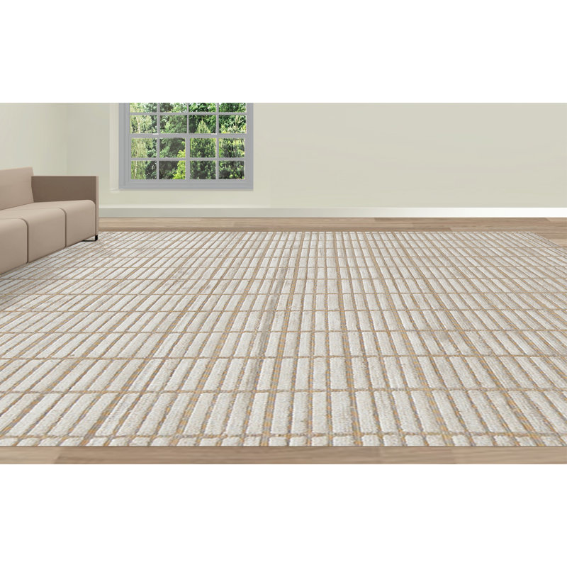 Geometric Area Rug in Light Brown, Rectangle 4' x 5'11"