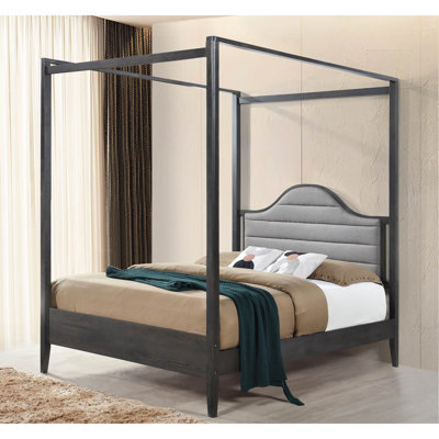 Lit double à baldaquin avec revêtement et tête de lit en bois