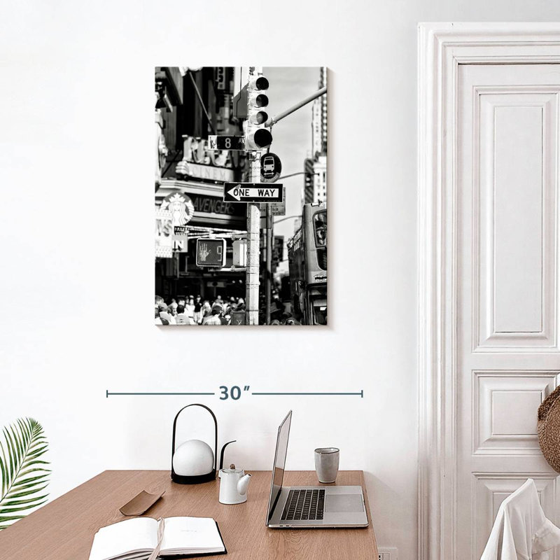 Aime Traffic Light Times Square, 30" H x 20" W