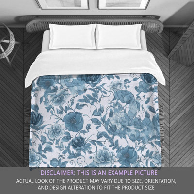 Floral Blue/White Microfiber Comforter