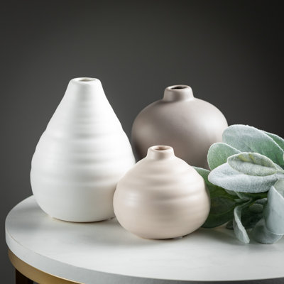 Riza Ceramic Table Vase