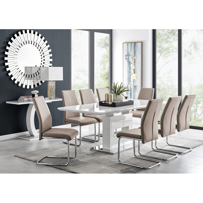 Ensemble de table de salle à manger extensible haute brillance Areza avec 8 chaises de salle à manger en similicuir de luxe